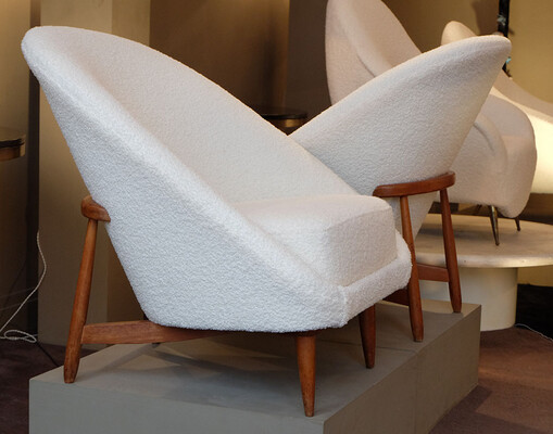 rare theo ruth artifort 115 pair of chairs