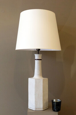 white ceramic table lamp Bruno Gambone
